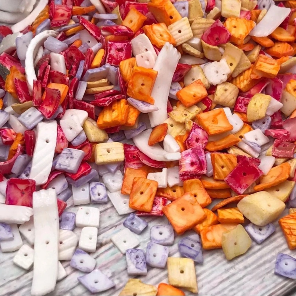 LG Bulk 250+ BOHO BEACH COLORS POOKA PUKA SHELL BEADS DIY JEWELRY MAKING LOT